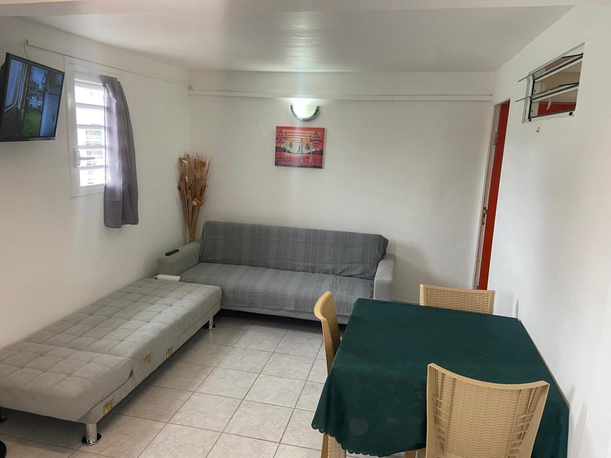 Logement De 40M2 Avec Terrasse, Moderne Et Equipe Petit-Canal Екстер'єр фото